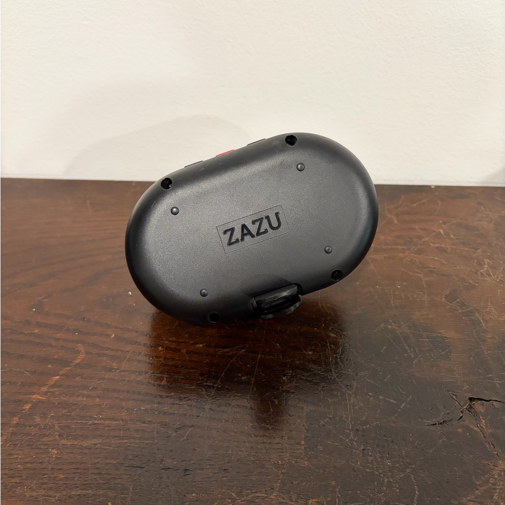 Zazu portable baby rocker